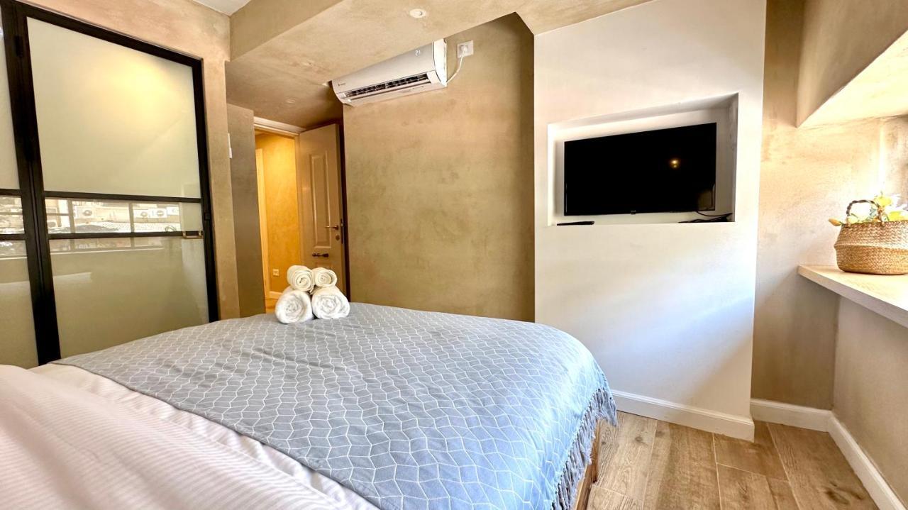 Boutique Apartment In Heart Of 海法 外观 照片