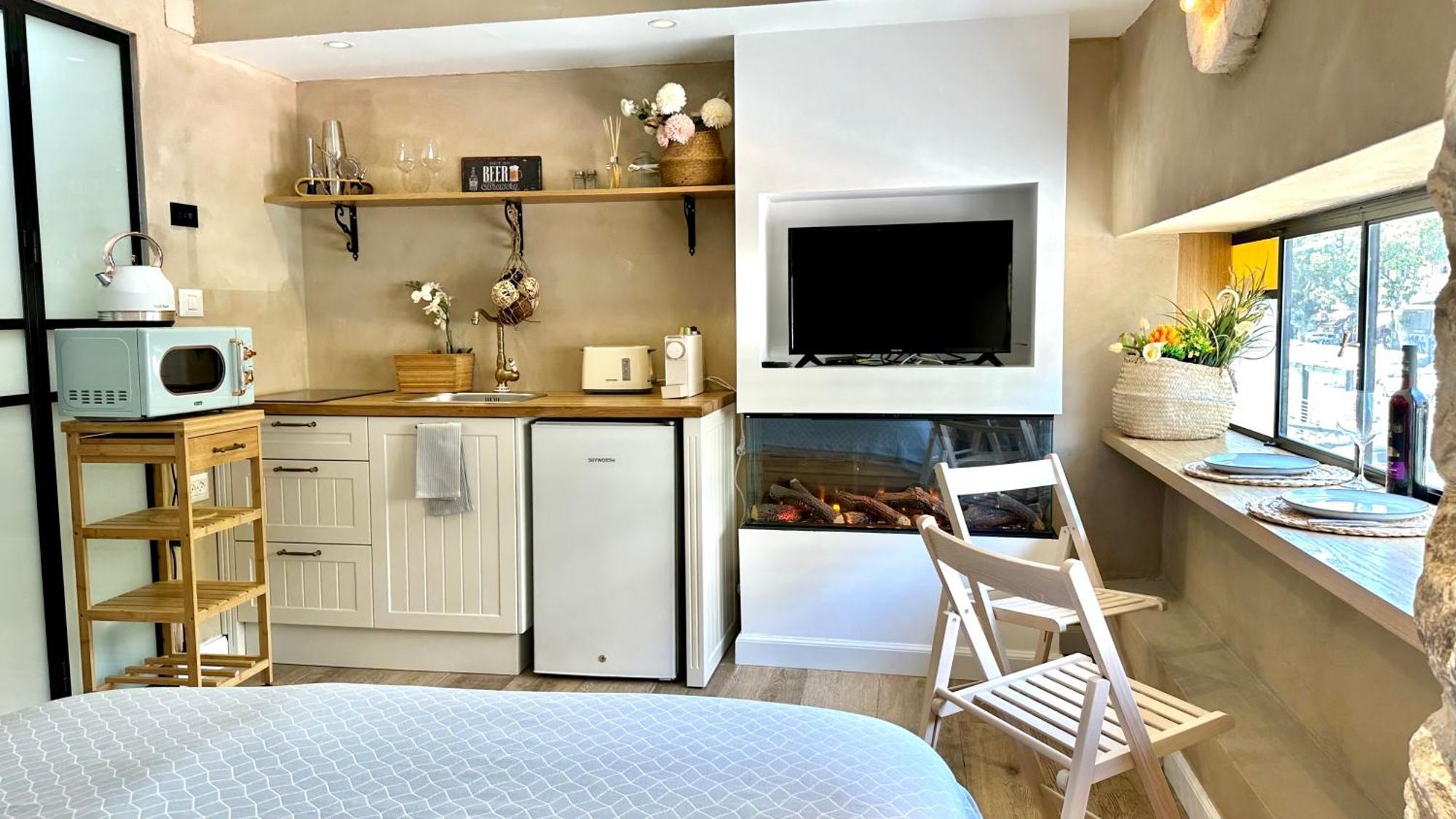 Boutique Apartment In Heart Of 海法 外观 照片