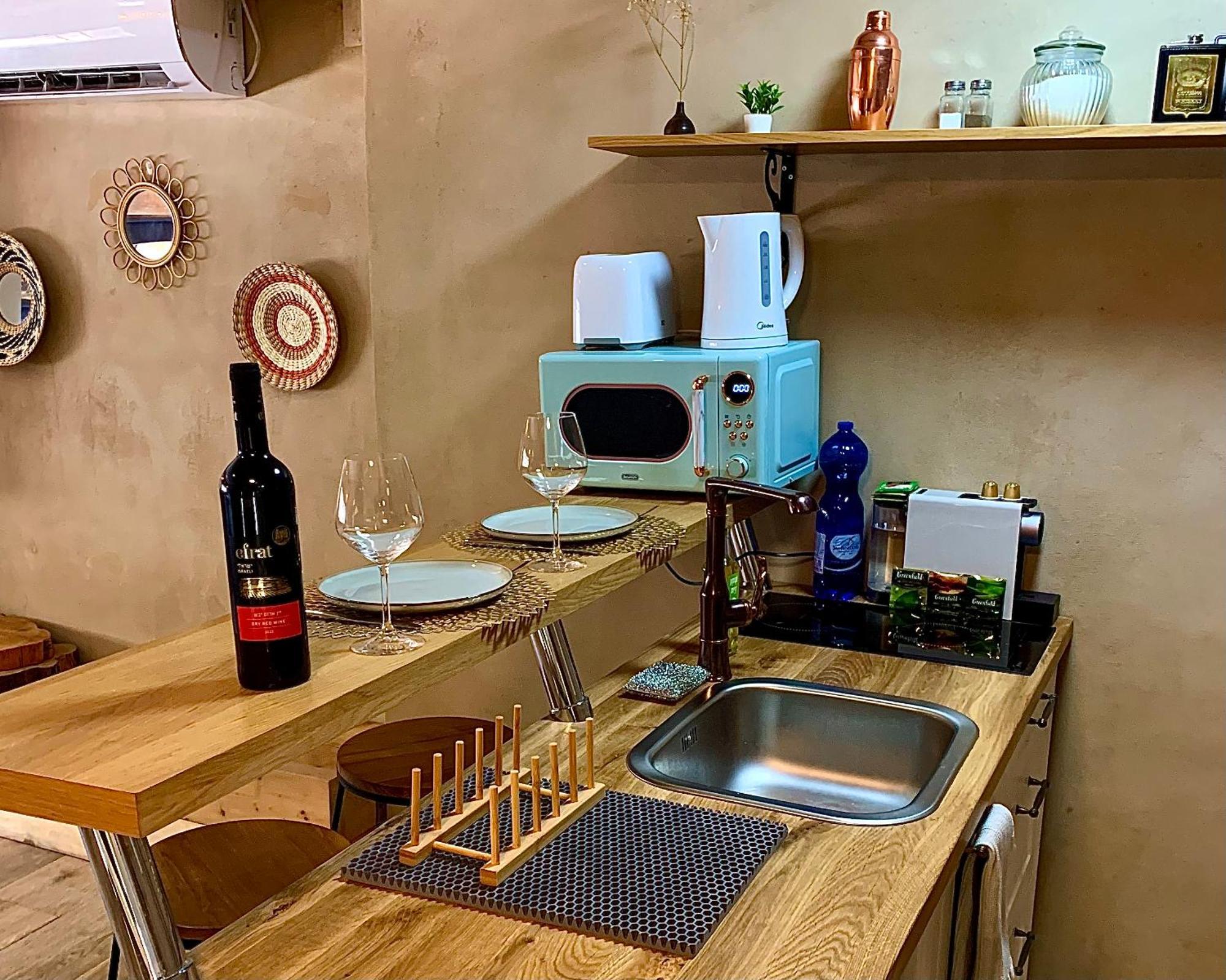 Boutique Apartment In Heart Of 海法 外观 照片