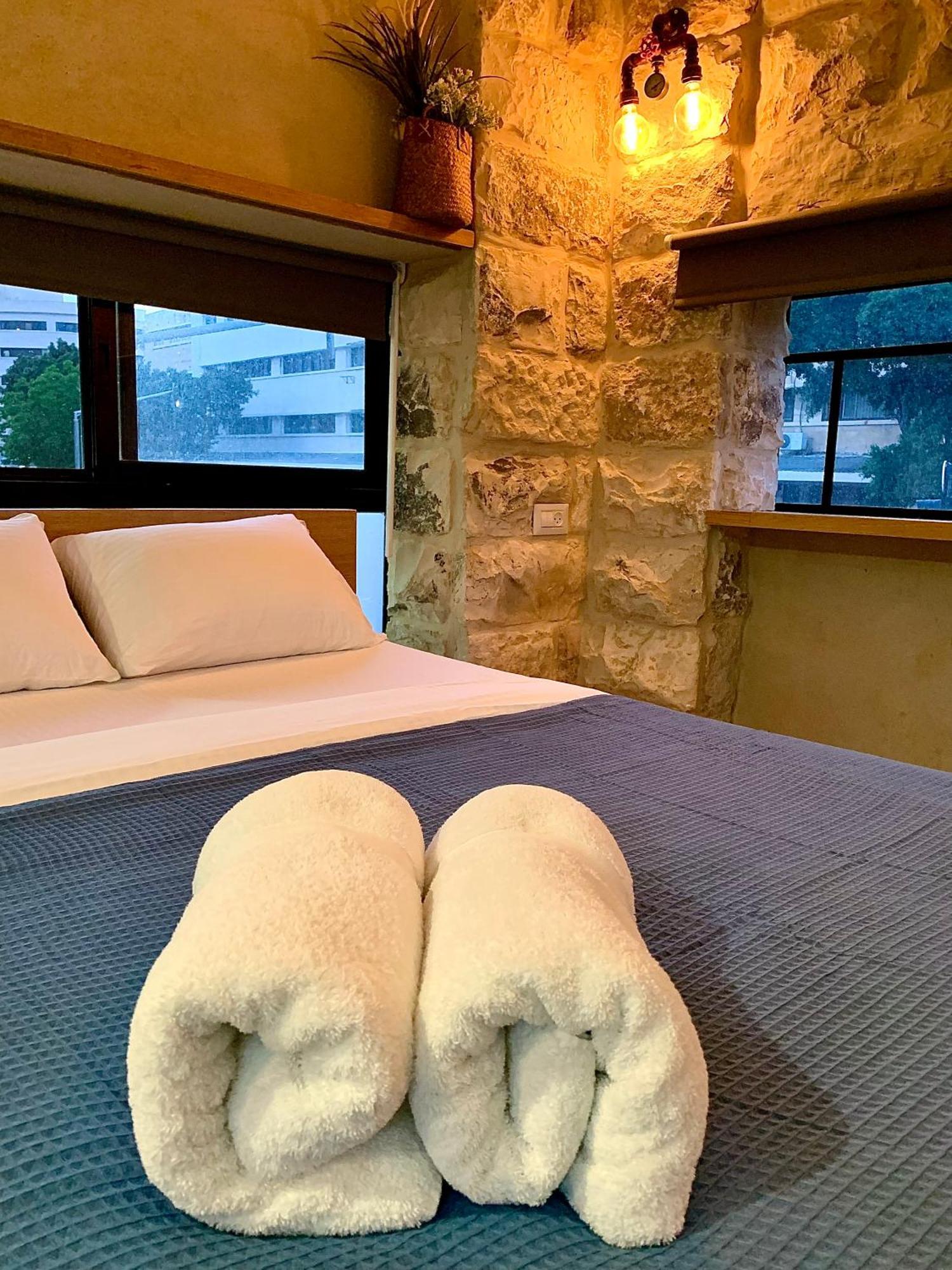 Boutique Apartment In Heart Of 海法 客房 照片